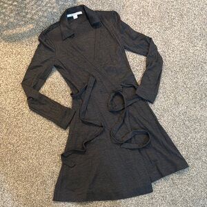 DIANE VON FURSTENBERG Charcoal Classic Collared Wrap Dress